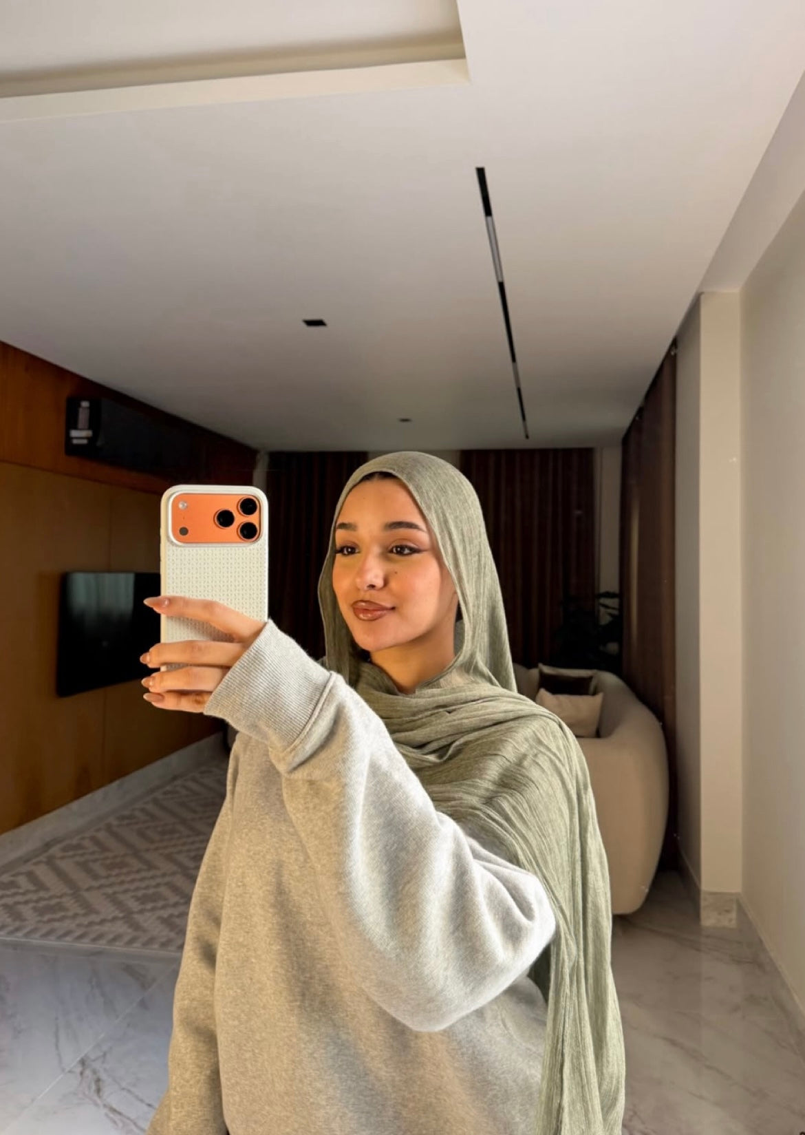 Ruffled- Thailand ( sage green )