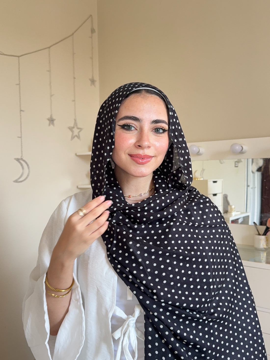 Bolka dot scarf