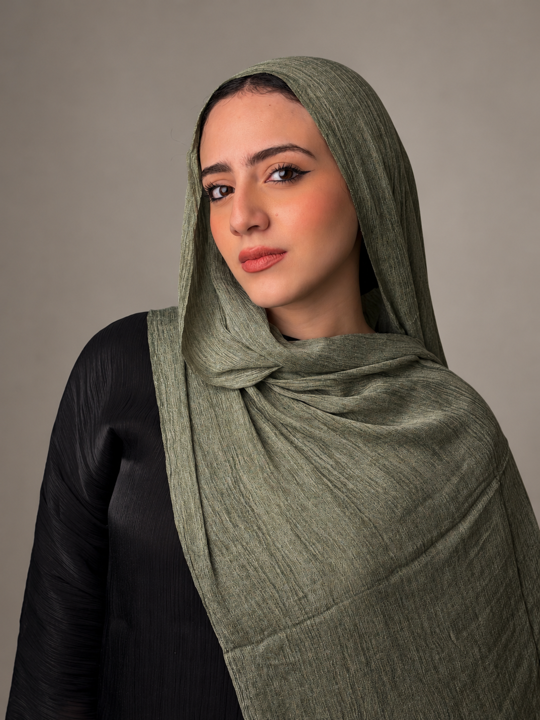 Ruffled scarf - sagegreen