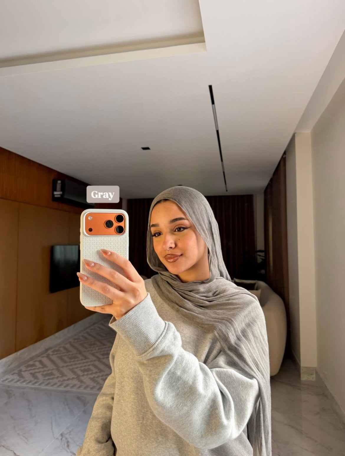 Ruffled- Thailand ( light gray)