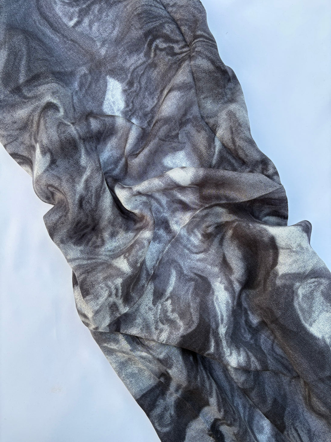Melt gray