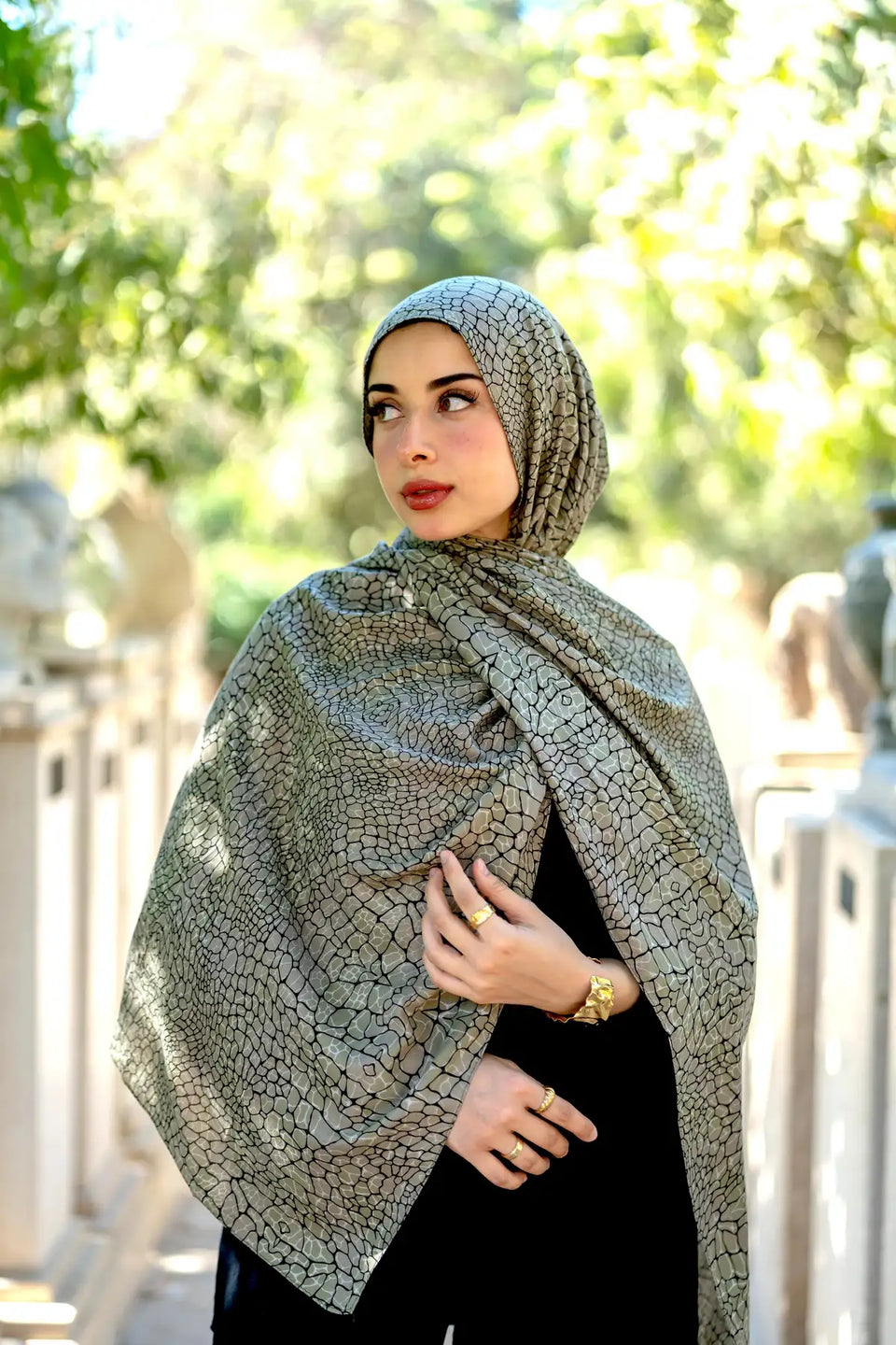 Amaya scarf