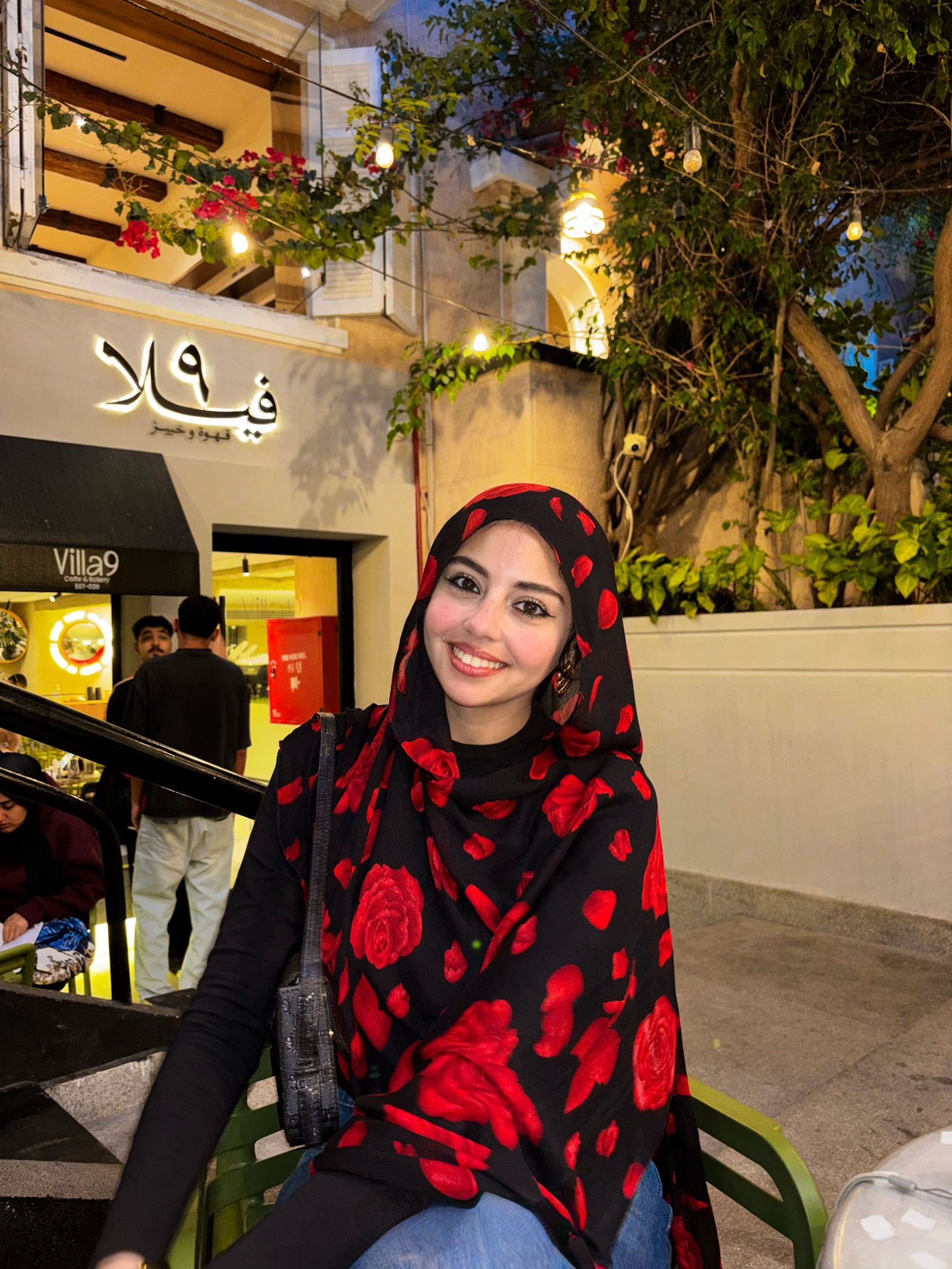 Vela (Red)