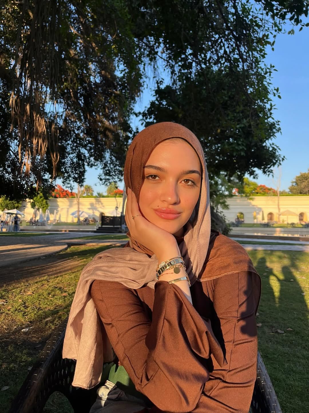 Degradee brown &amp; nude coffee