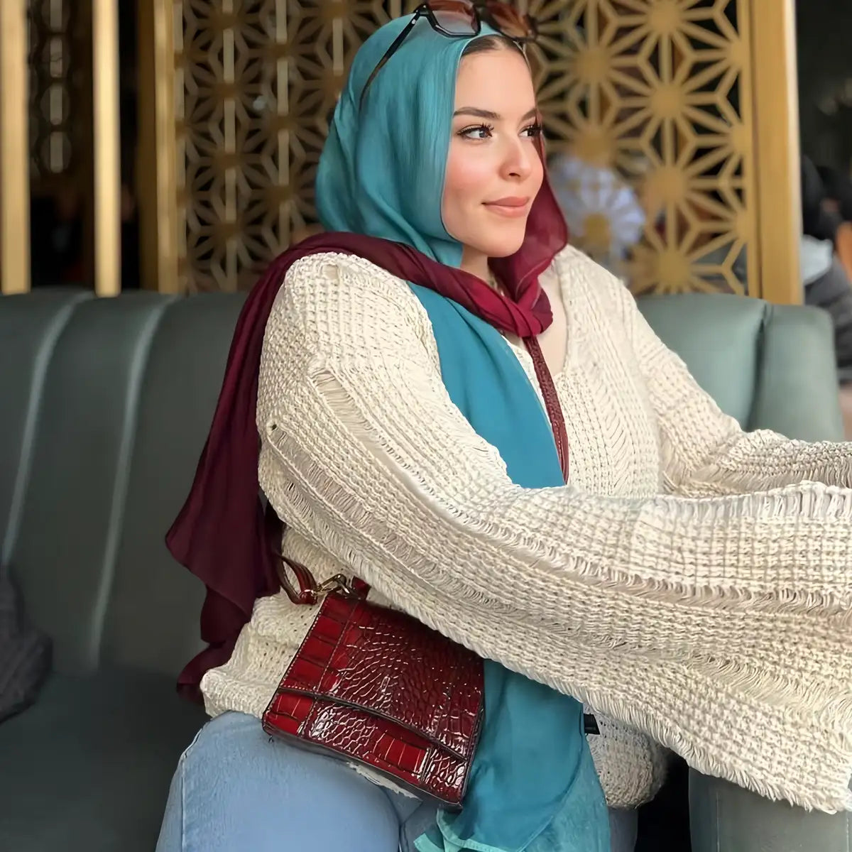 Degradee terqoise &amp;burgandy