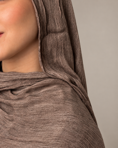 Ruffled scarf - Light brown