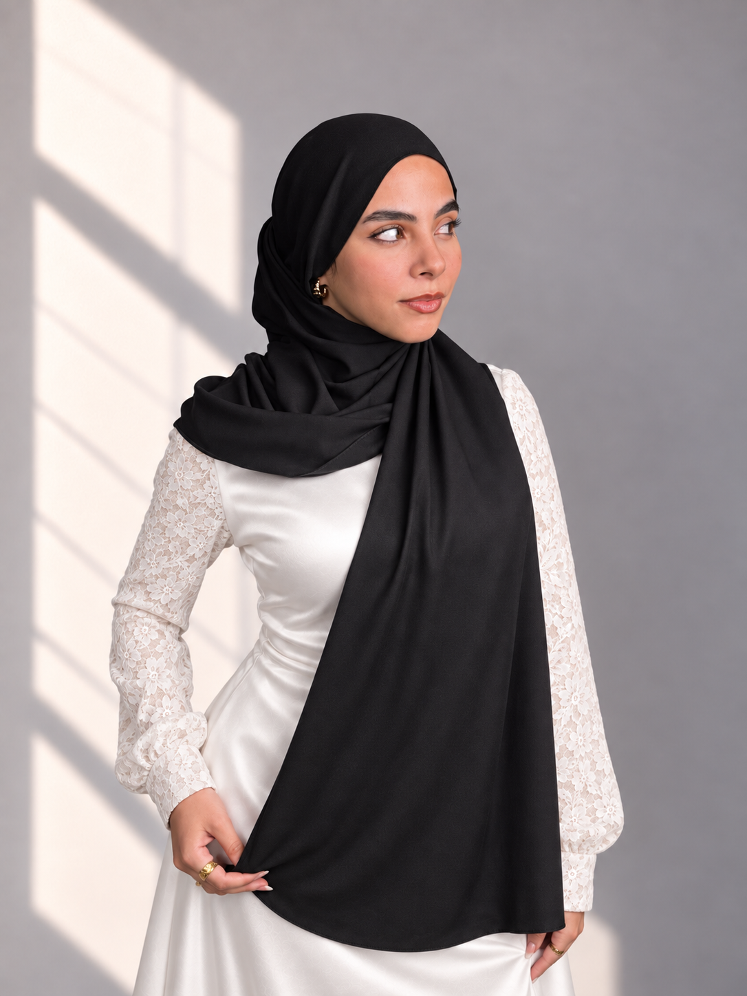 Elegance- black