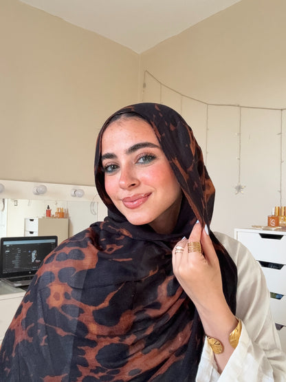 Tortoiseshell scarf