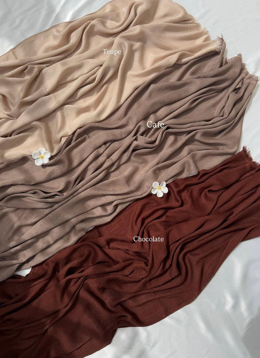 Sponge modal (32 colours)