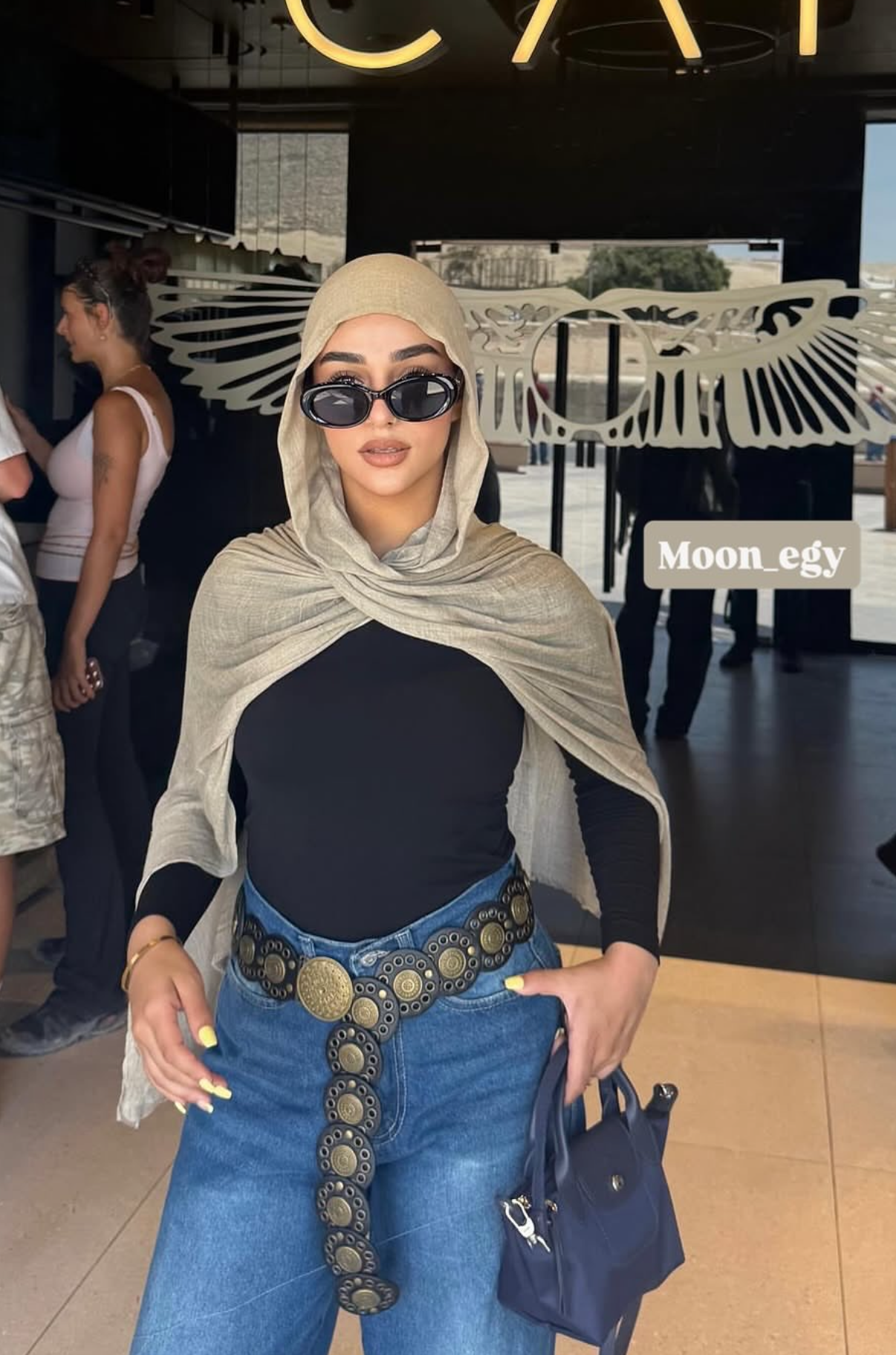 Ruffled scarf - Thailand ( beige )